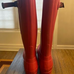 Hunter Tall Rain Boots Matte Pink gentle used pet free, smoke free home